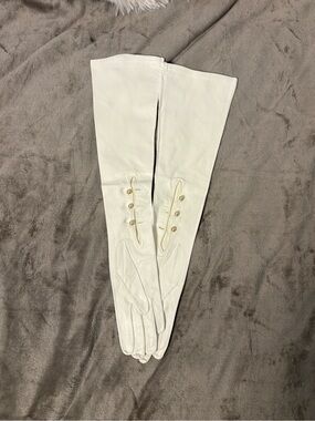 Vintage Italian Leather Children’s Opera Elbow Length Gloves MotherPearl Buttons